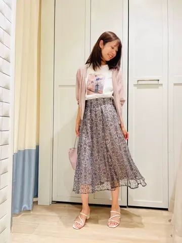 ANY SIS スタッフ コーディネート画像