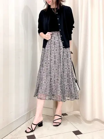 ANY SIS 金井 コーディネート画像