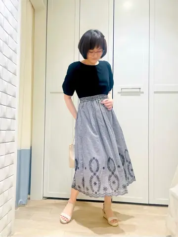 ANY SIS スタッフ コーディネート画像