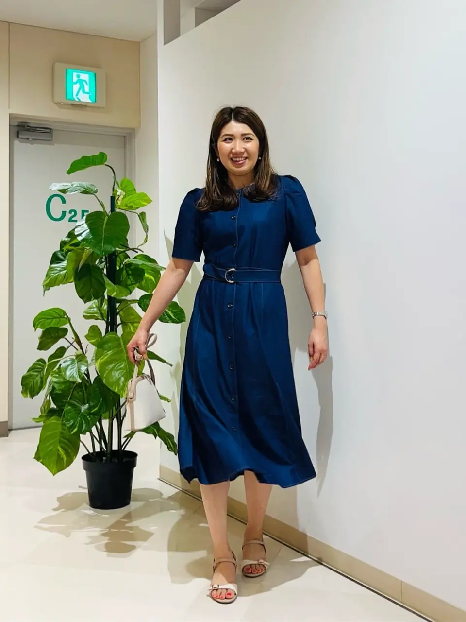 ANY SIS 石川 コーディネート画像