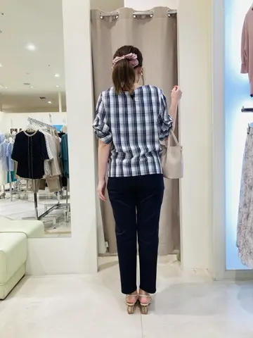 ANY SIS 川根　彩 コーディネート画像