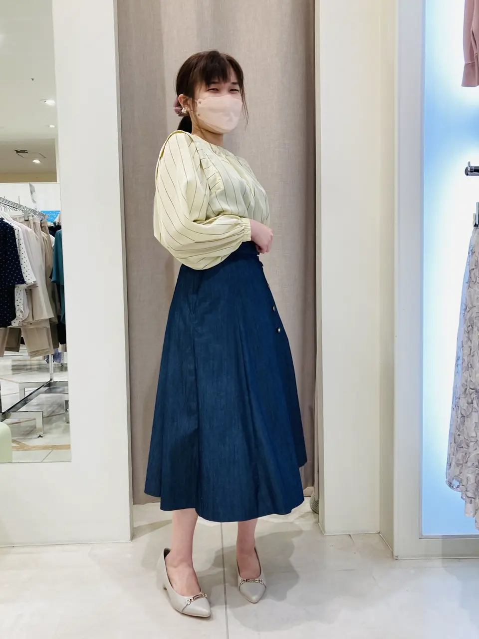 ANY SIS 川根　彩 コーディネート画像