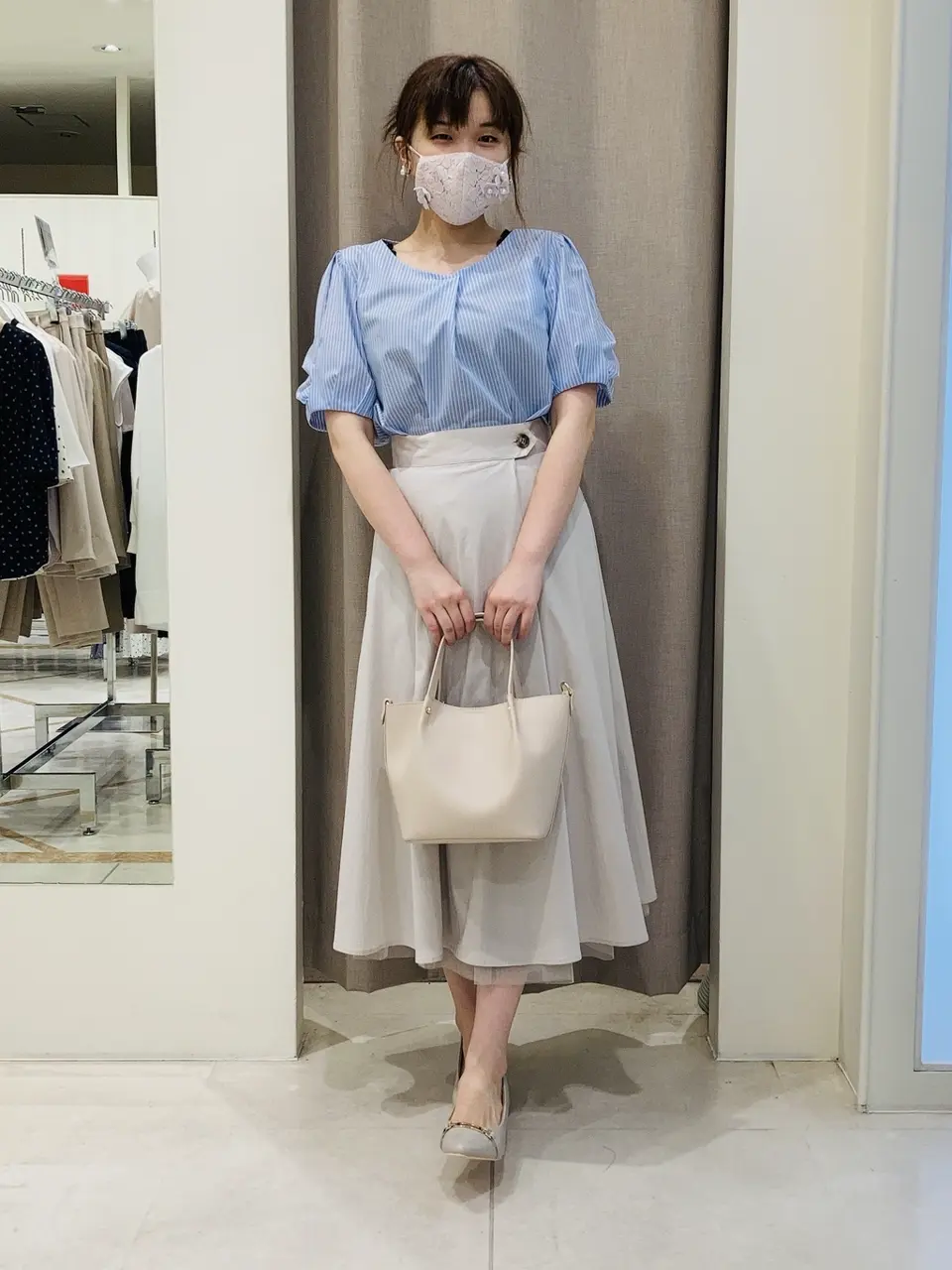 ANY SIS 川根　彩 コーディネート画像