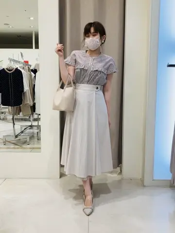 ANY SIS 川根　彩 コーディネート画像