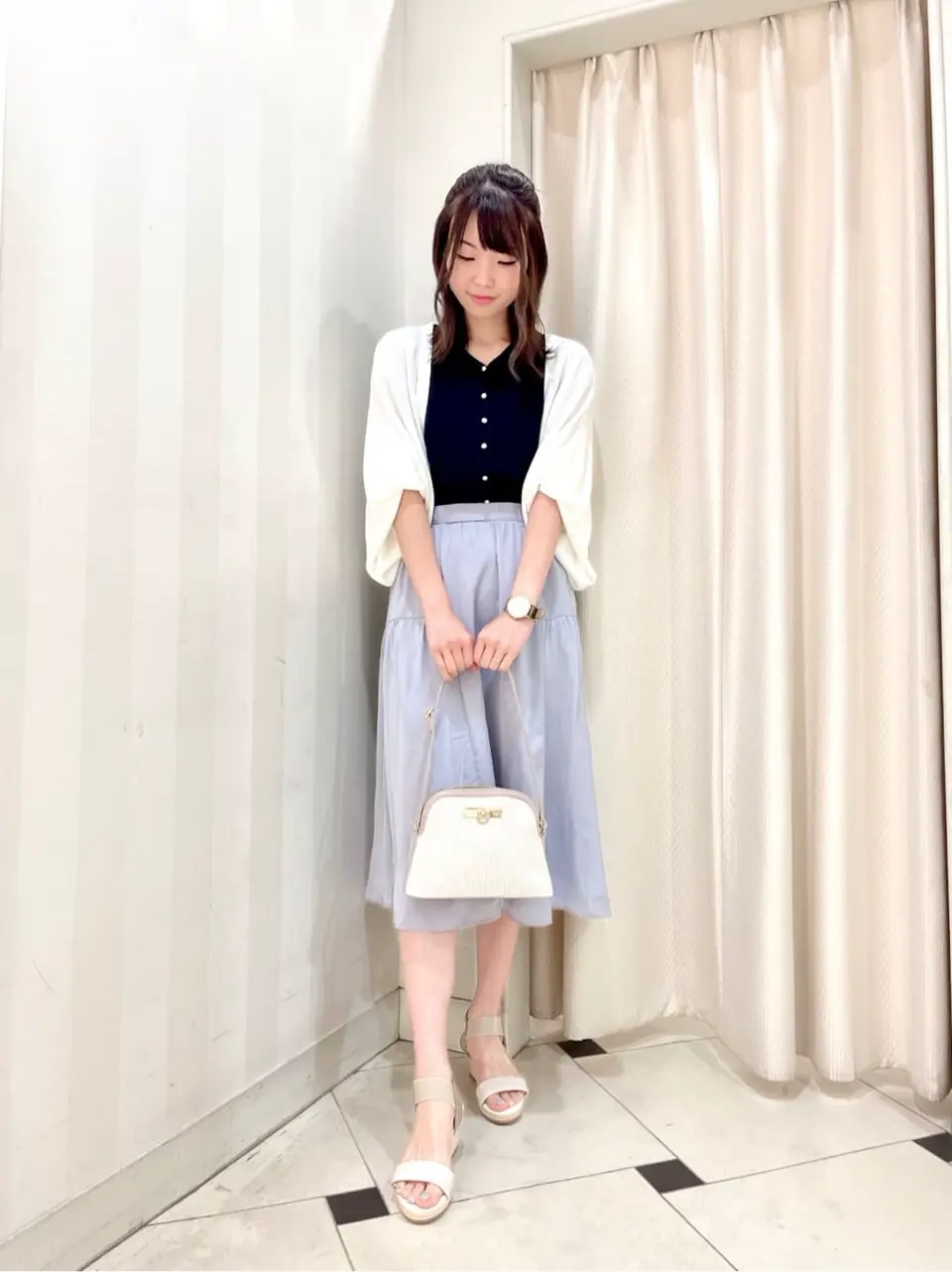 ANY SIS 金井 コーディネート画像