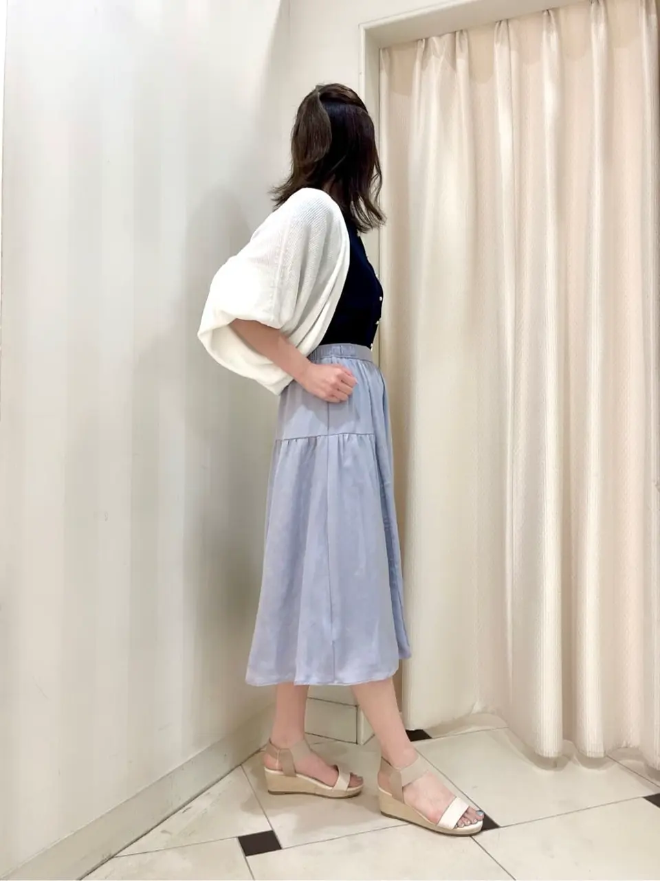 ANY SIS 金井 コーディネート画像