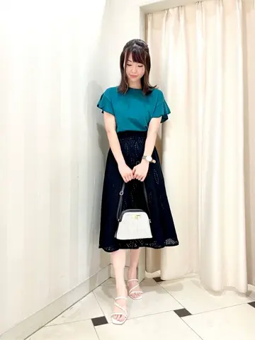 ANY SIS 金井 コーディネート画像