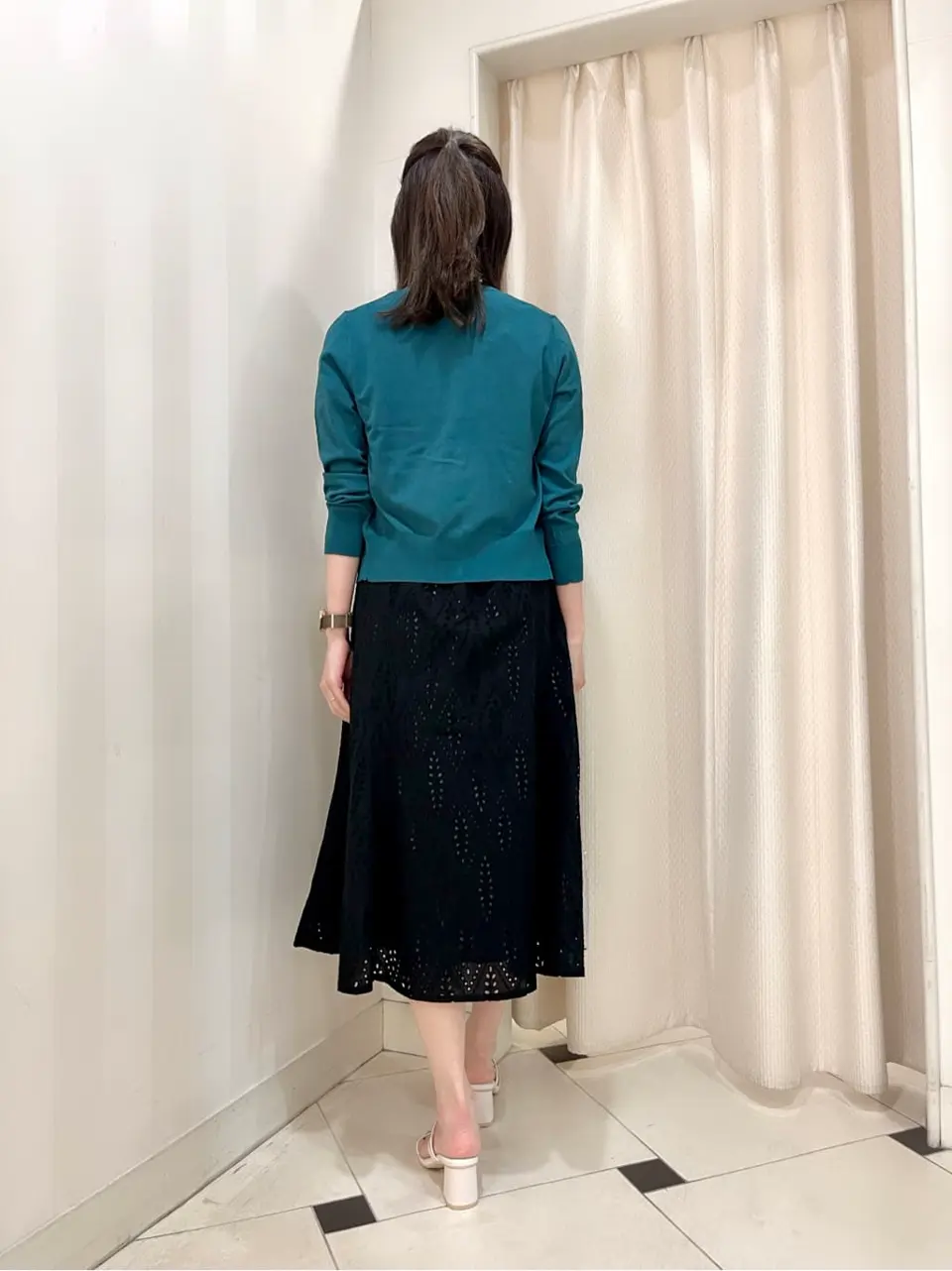 ANY SIS 金井 コーディネート画像