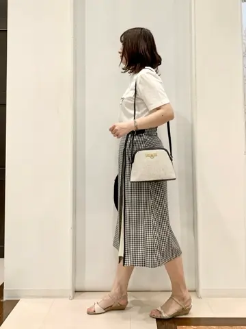 ANY SIS 横田 コーディネート画像