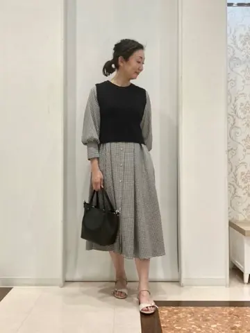 ANY SIS スタッフ コーディネート画像