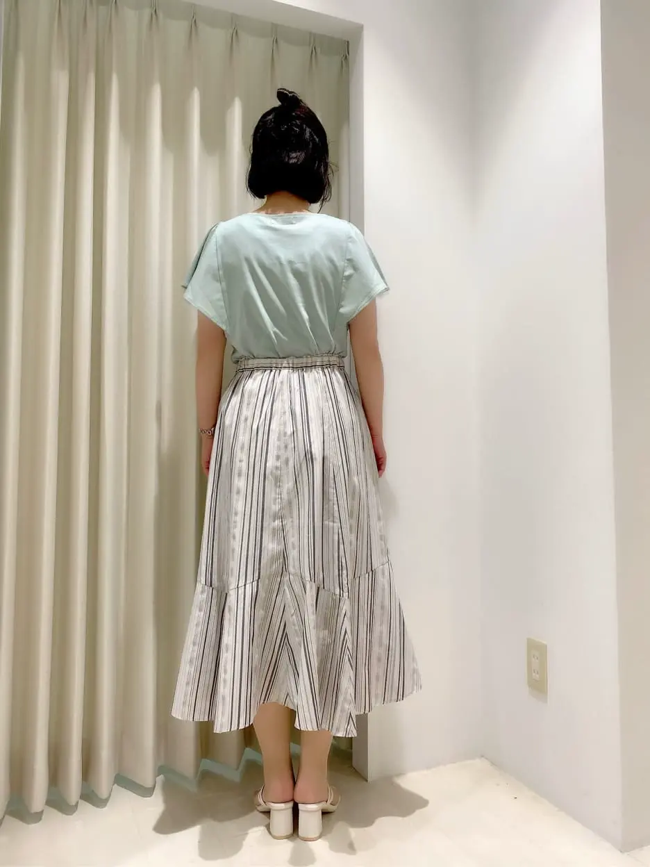 ANY SIS 山田 コーディネート画像