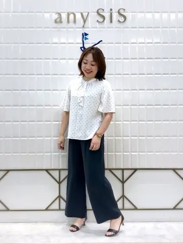 ANY SIS 中山 コーディネート画像