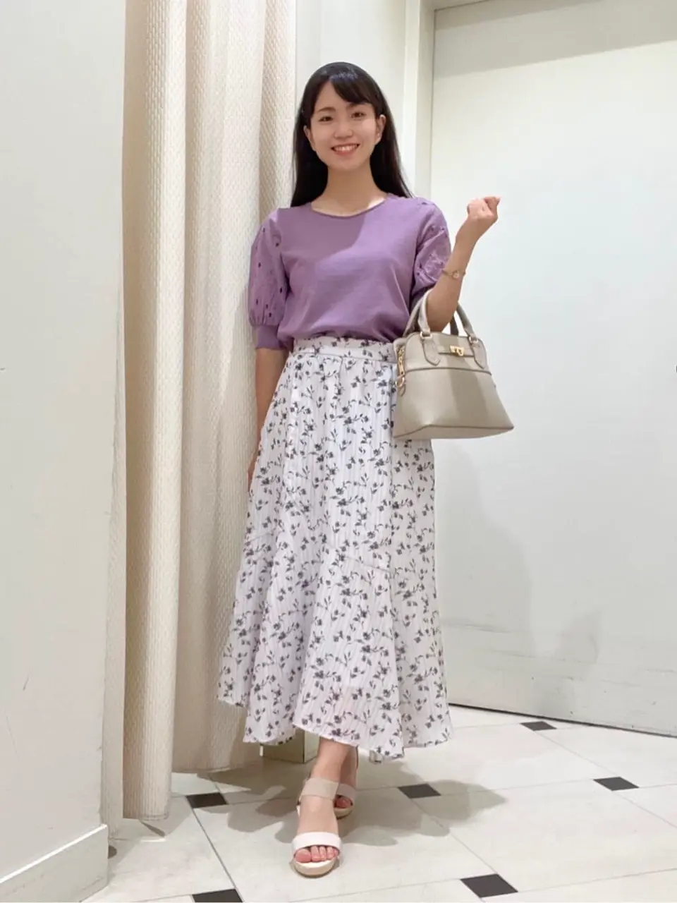 ANY SIS スタッフ コーディネート画像