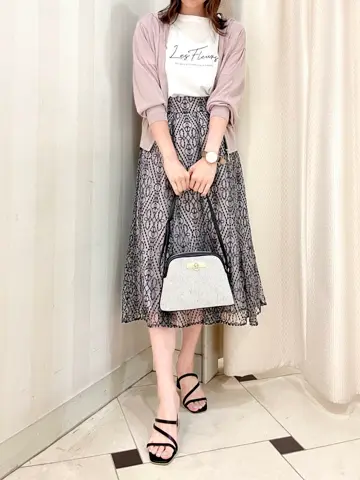 ANY SIS 金井 コーディネート画像