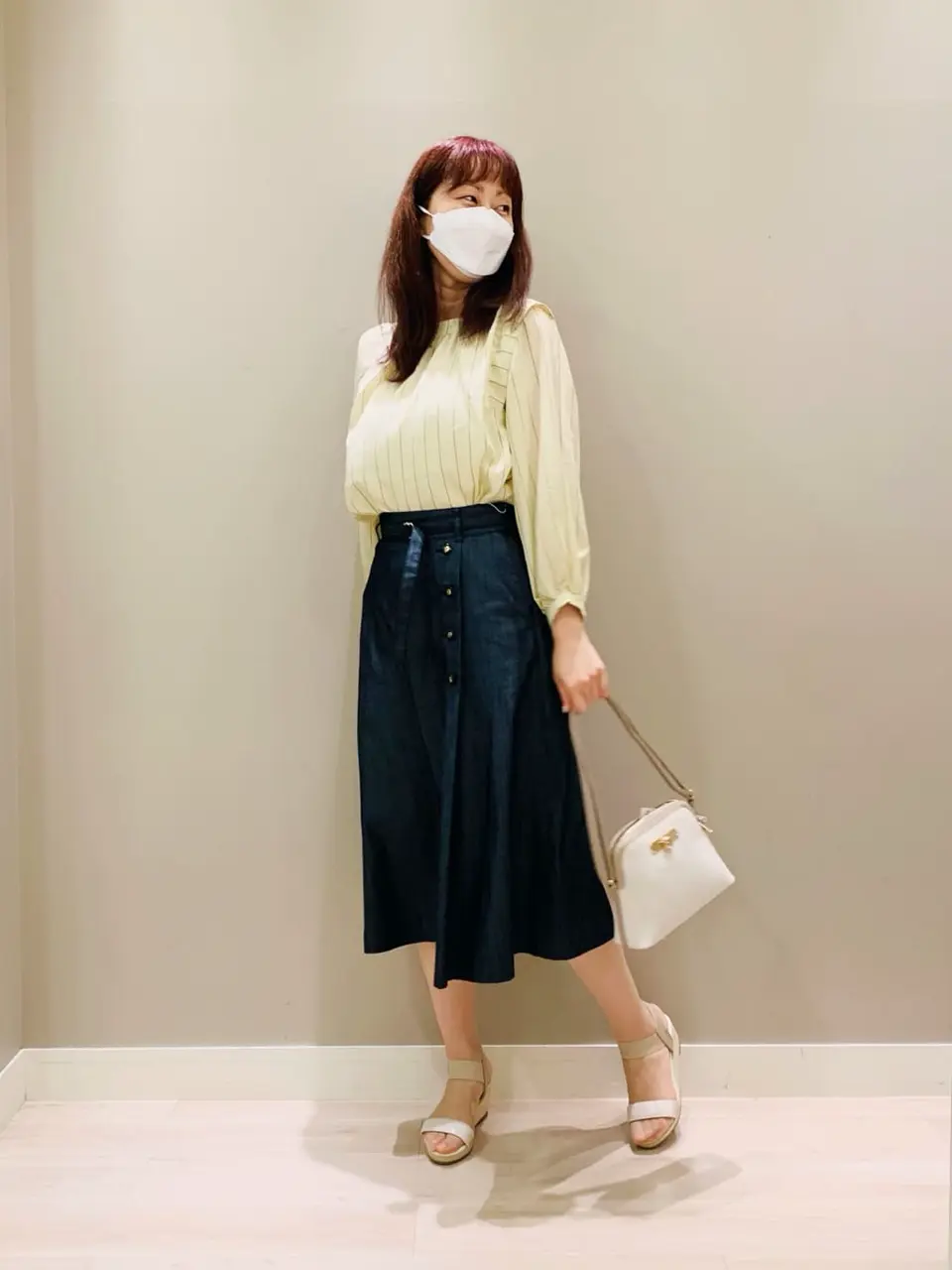 ANY SIS スタッフ コーディネート画像