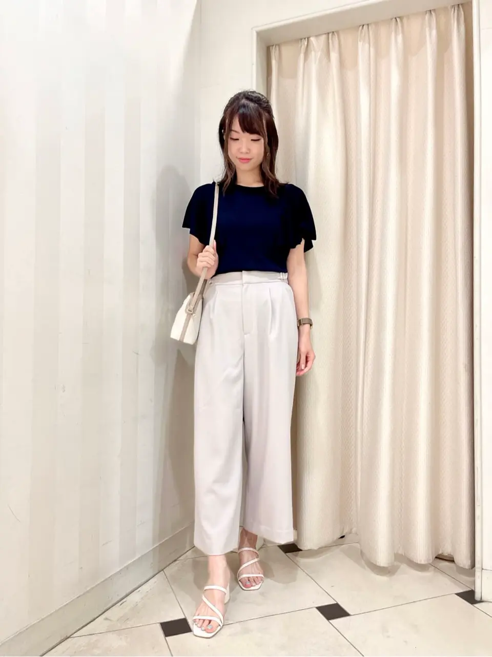 ANY SIS 金井 コーディネート画像