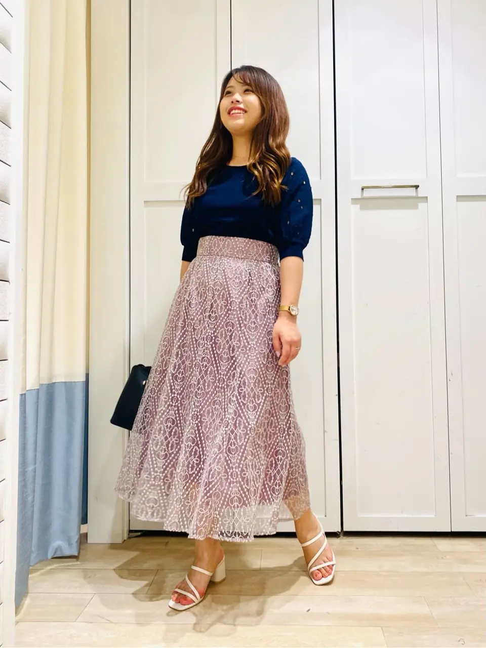 ANY SIS スタッフ コーディネート画像