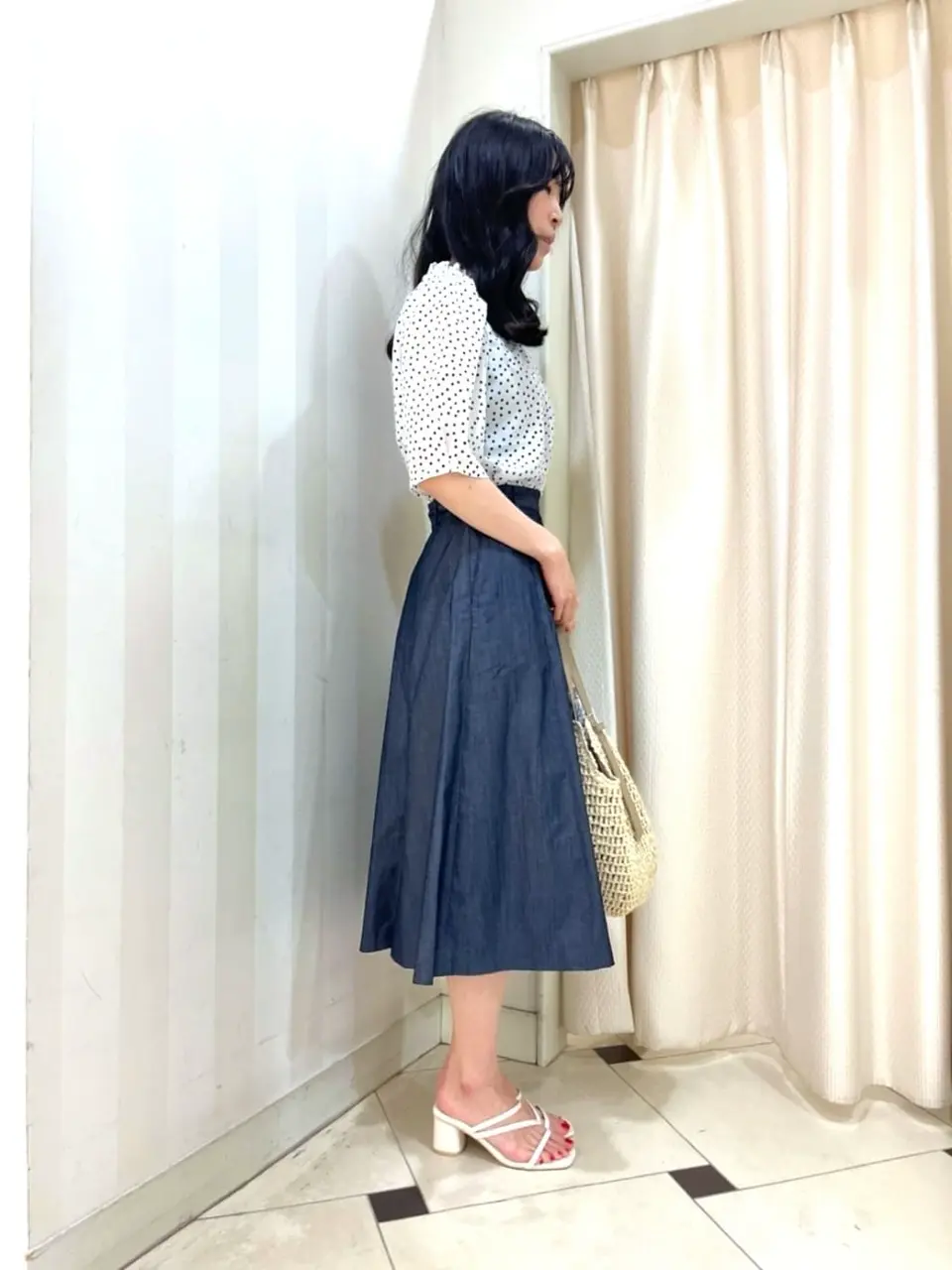 ANY SIS スタッフ コーディネート画像