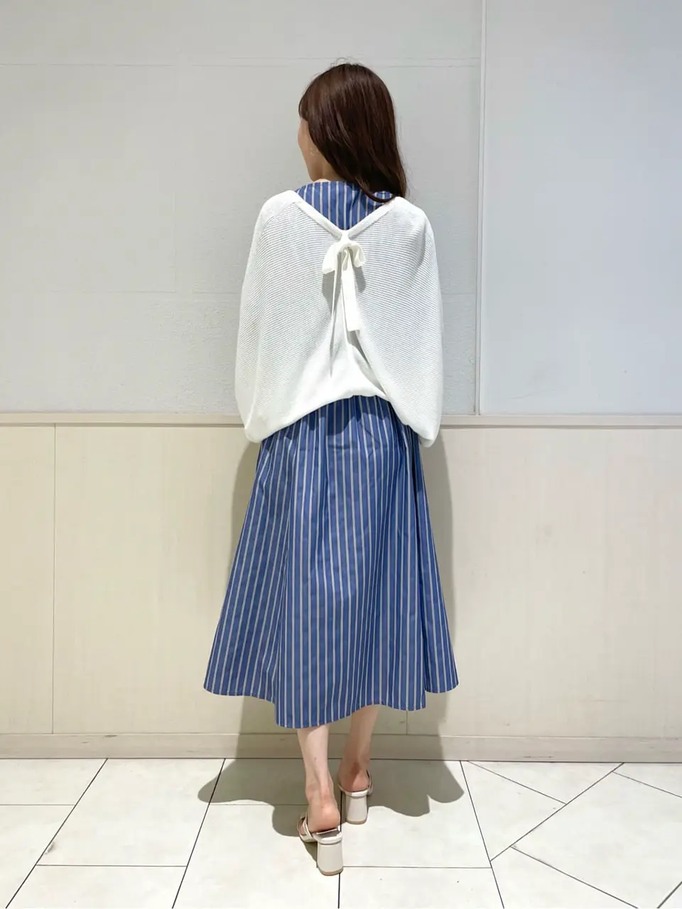 ANY SIS みぃ コーディネート画像