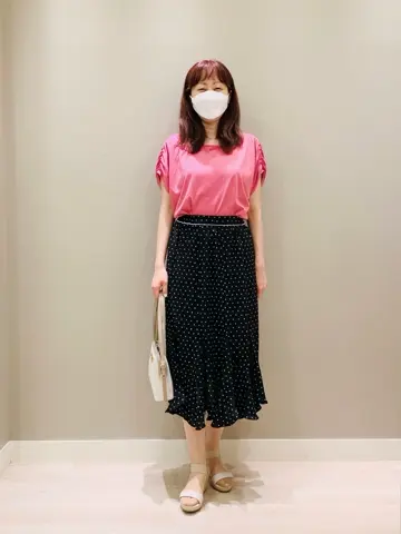 ANY SIS スタッフ コーディネート画像