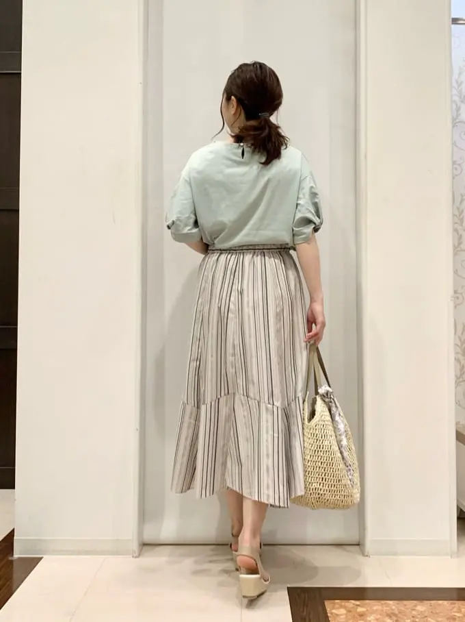 ANY SIS 横田 コーディネート画像