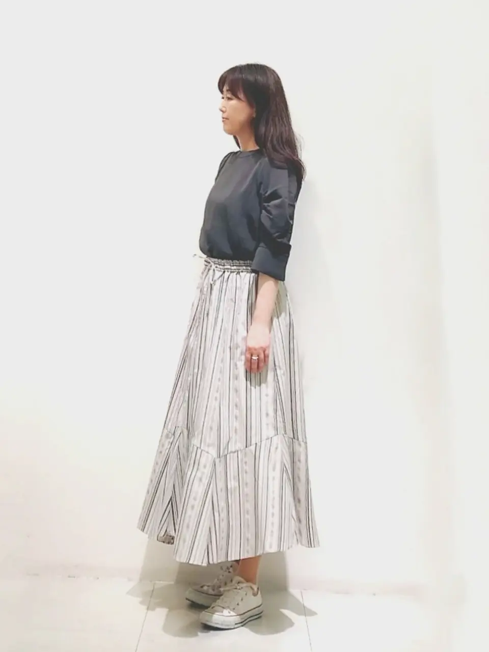 ANY SIS スタッフ コーディネート画像