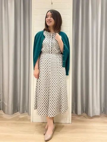 ANY SIS 丸岡 コーディネート画像