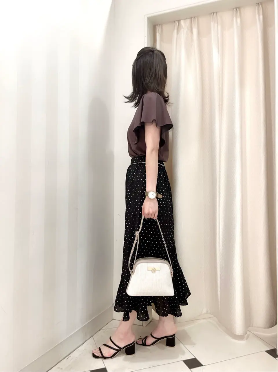 ANY SIS 金井 コーディネート画像