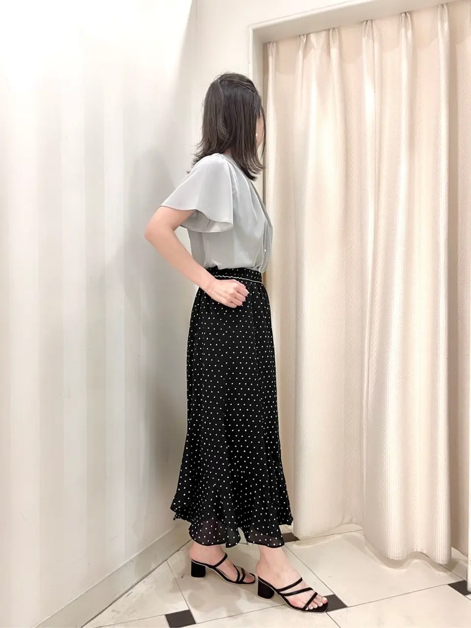 ANY SIS 金井 コーディネート画像