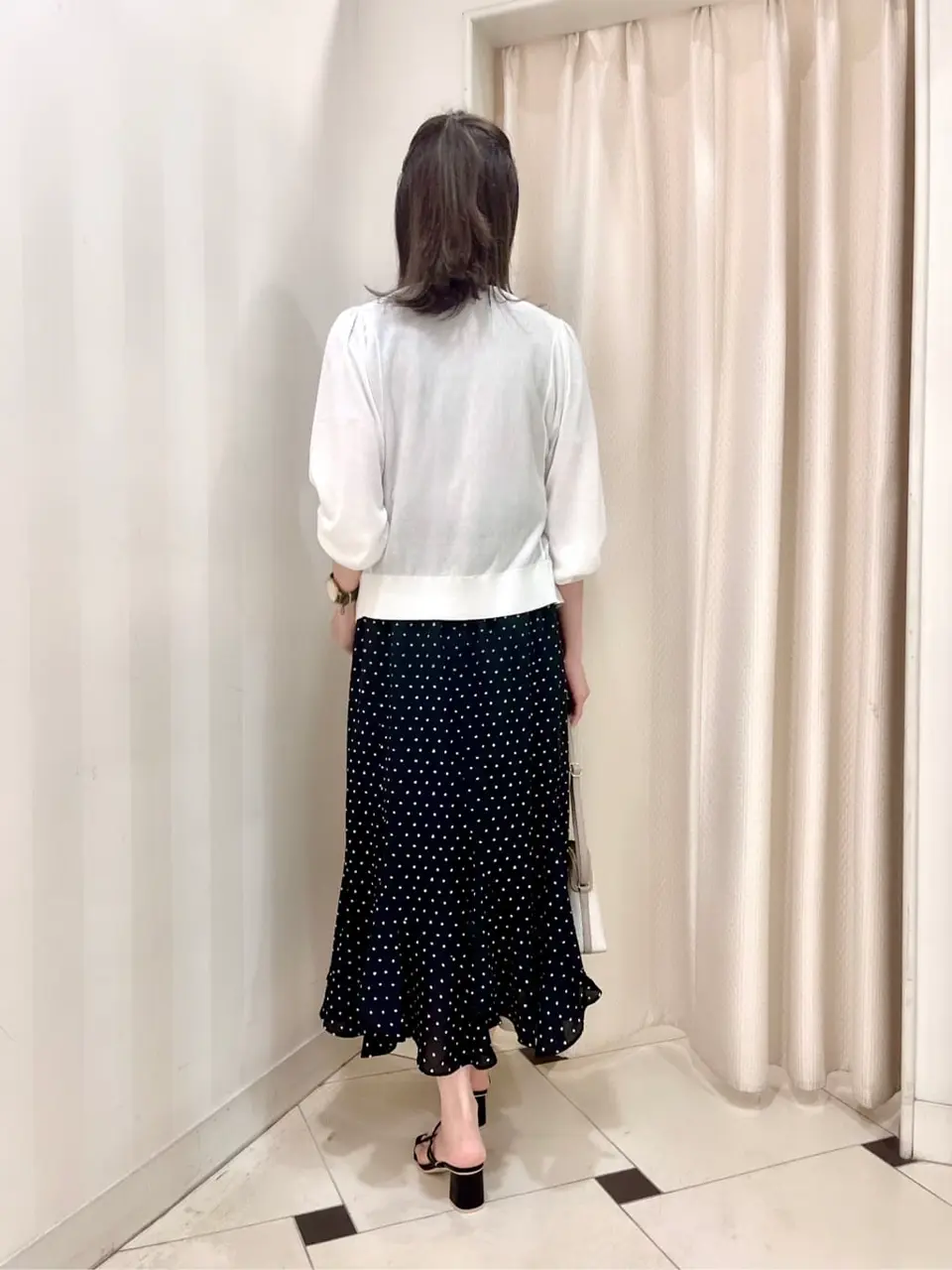 ANY SIS 金井 コーディネート画像