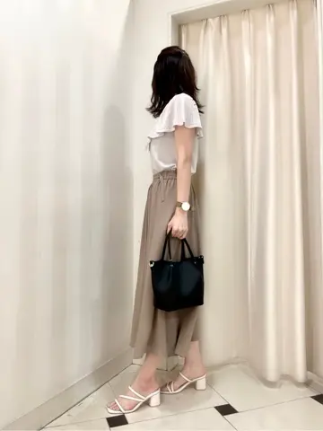 ANY SIS 金井 コーディネート画像