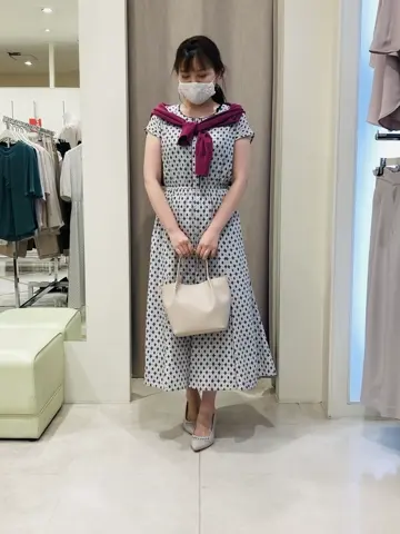 ANY SIS 川根　彩 コーディネート画像