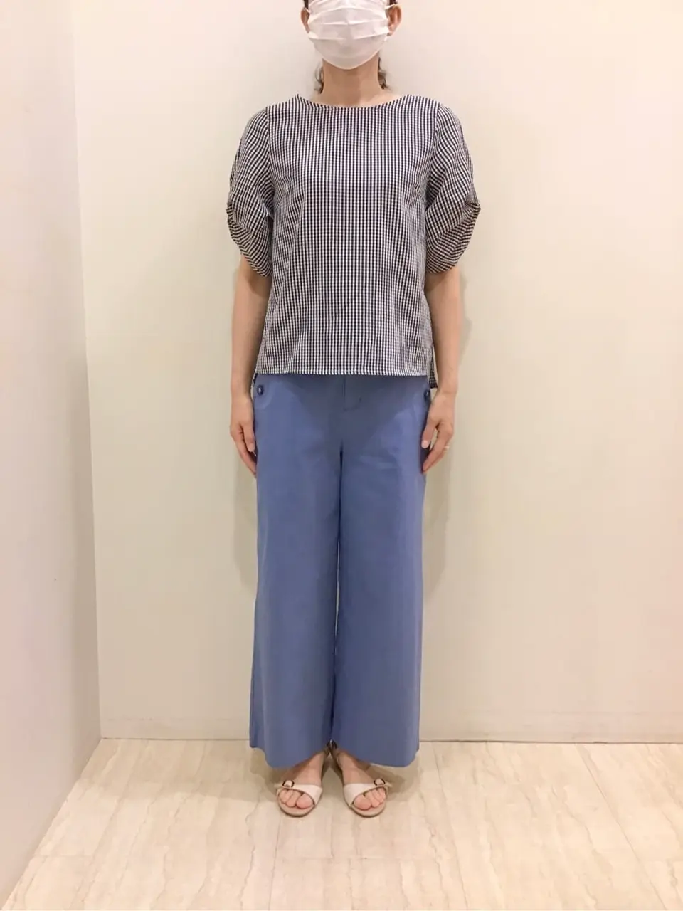 ANY SIS スタッフ コーディネート画像