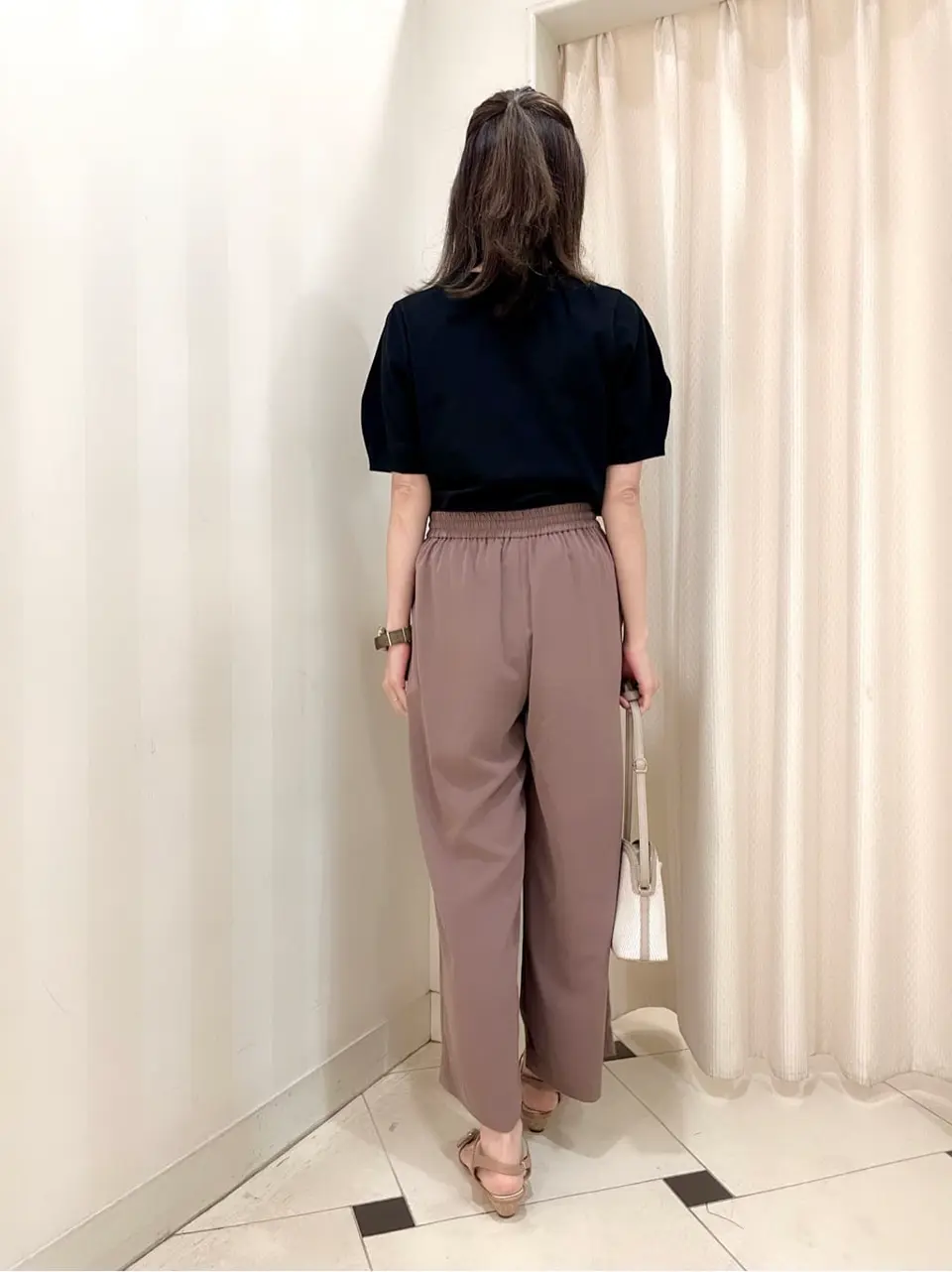 ANY SIS 金井 コーディネート画像