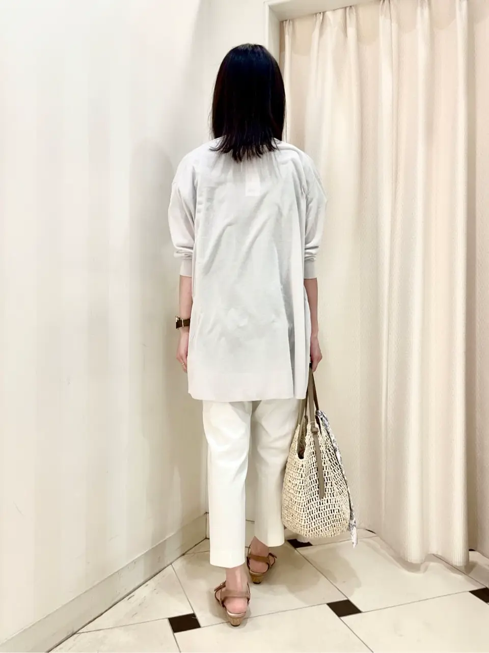 ANY SIS 金井 コーディネート画像