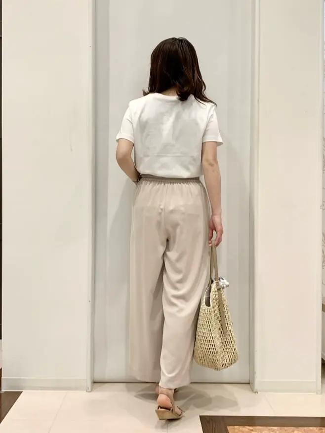 ANY SIS 横田 コーディネート画像