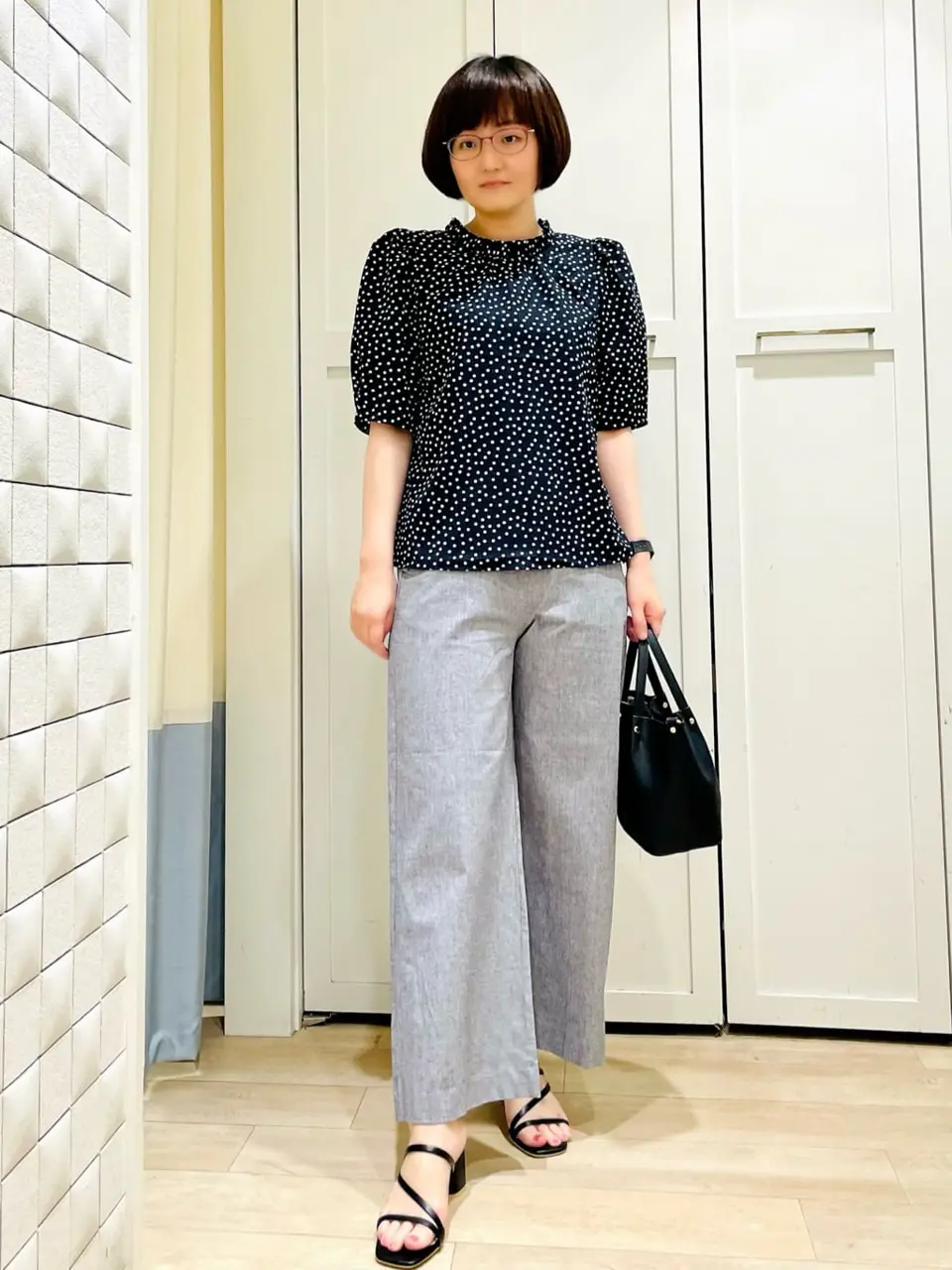 ANY SIS スタッフ コーディネート画像