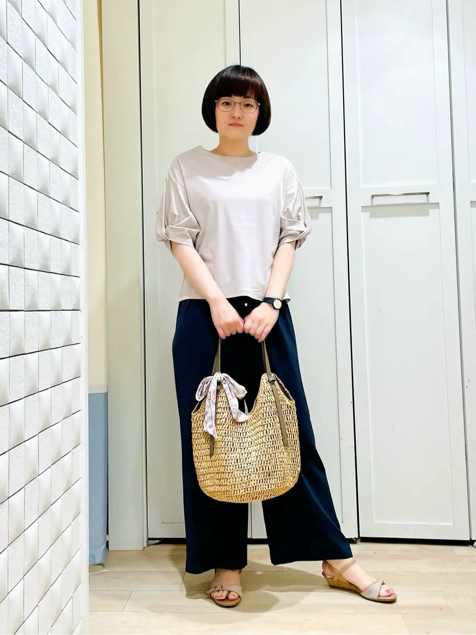 ANY SIS スタッフ コーディネート画像