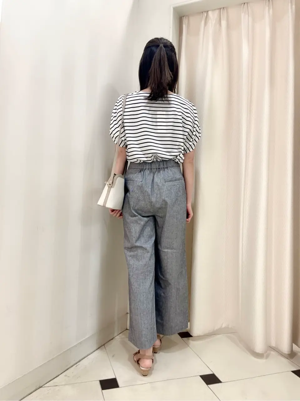 ANY SIS 金井 コーディネート画像