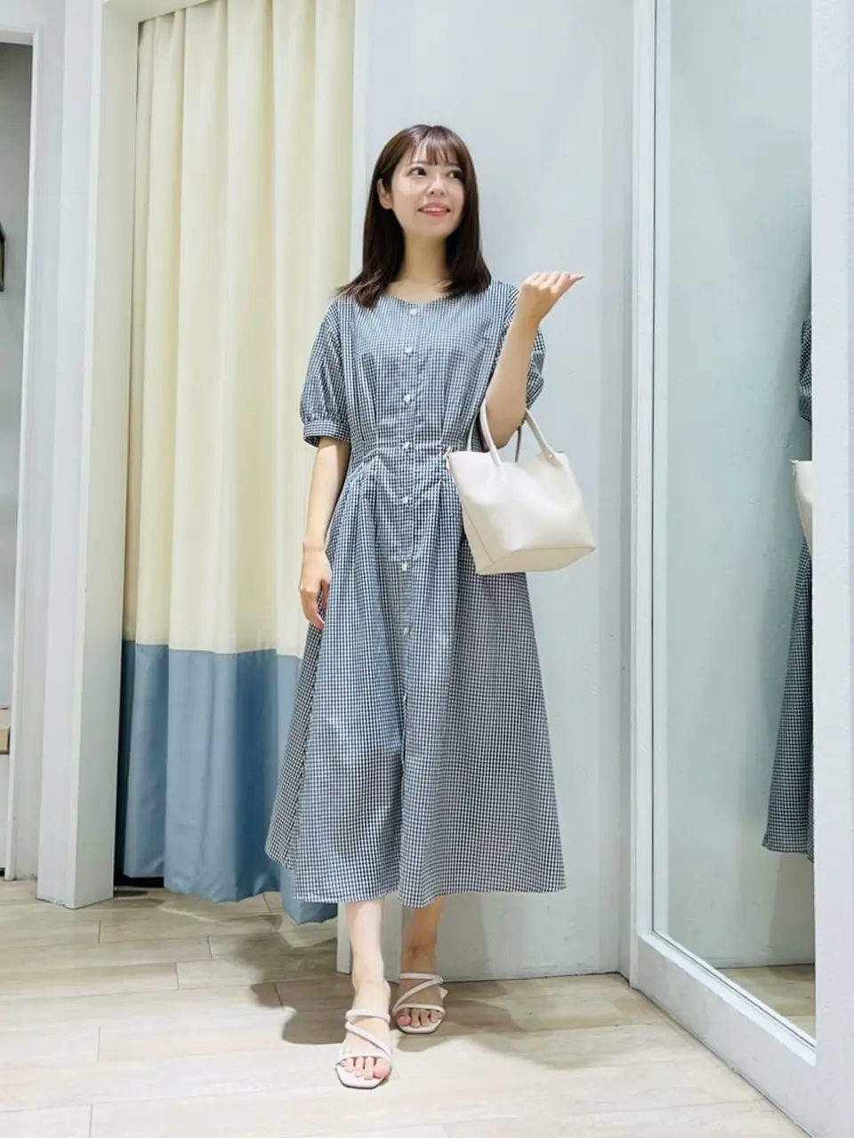  スタッフ コーディネート画像