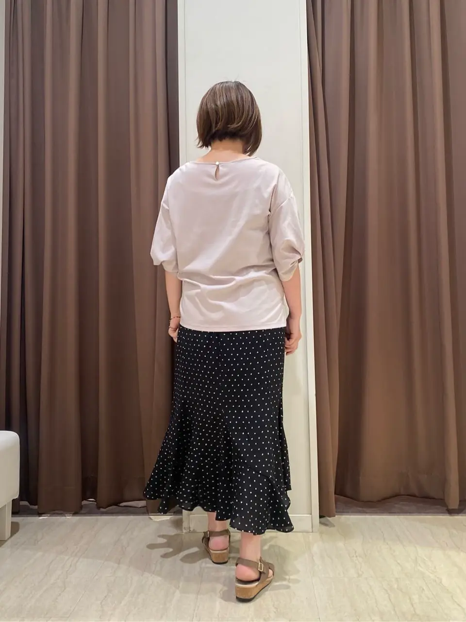 ANY SIS 岩本 コーディネート画像