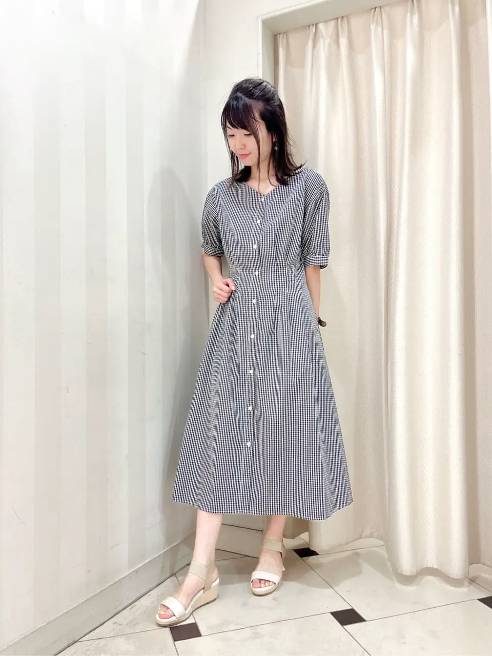 ANY SIS 金井 コーディネート画像