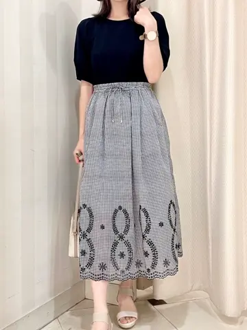 ANY SIS 金井 コーディネート画像