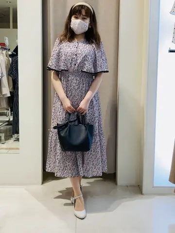 ANY SIS 川根　彩 コーディネート画像