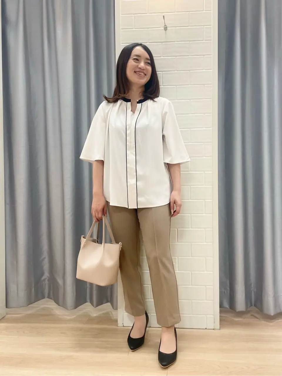 ANY SIS 丸岡 コーディネート画像