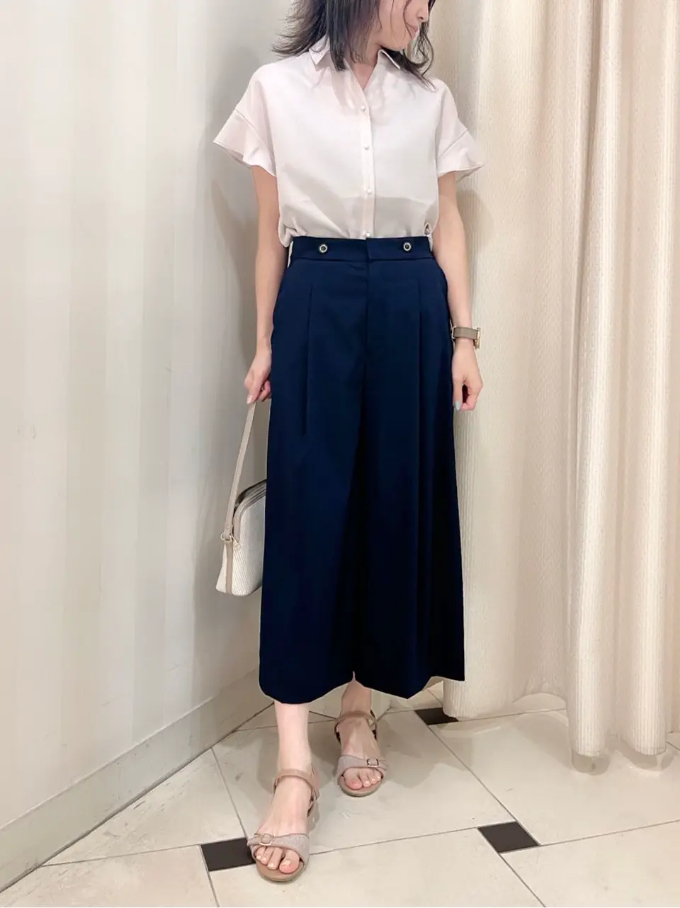 ANY SIS 金井 コーディネート画像