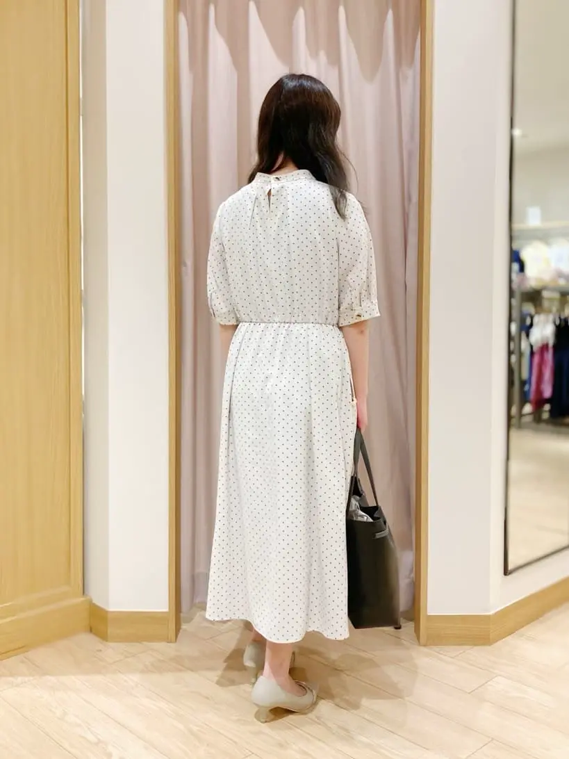 ANY SIS 濱口 コーディネート画像