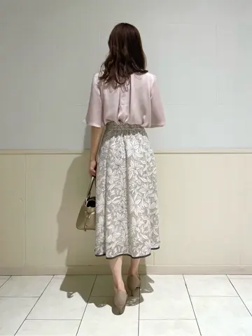 ANY SIS みぃ コーディネート画像