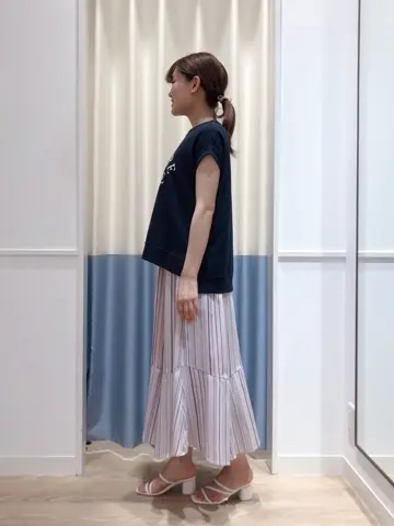 ANY SIS スタッフ コーディネート画像