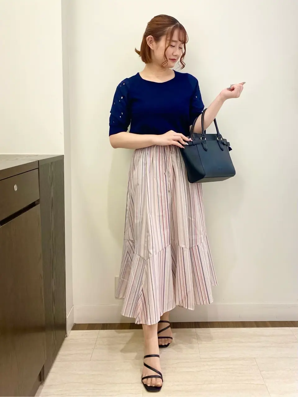 ANY SIS スタッフ コーディネート画像